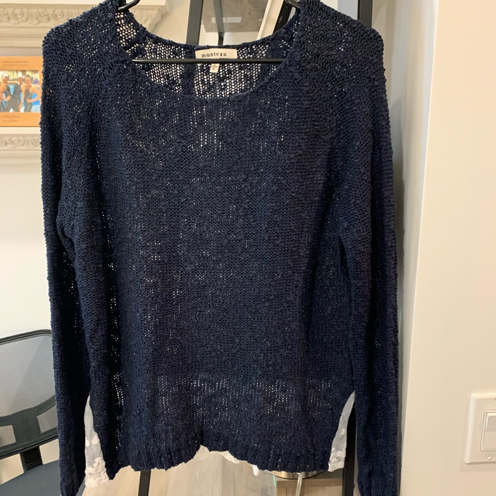 Sweater with lace back detail